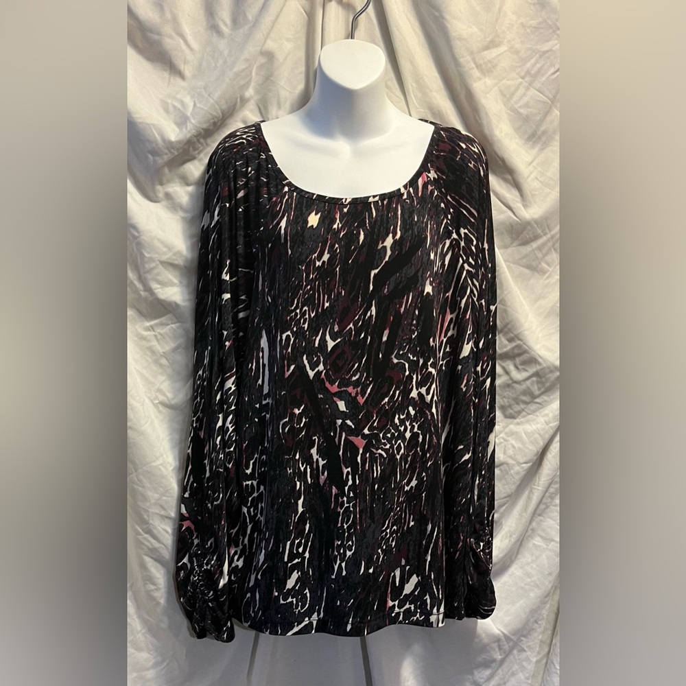Jockey Person to Person cold shoulder top size XL